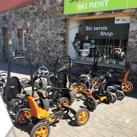 Rodinny Mezonetovy Vetrak * Dolní Morava